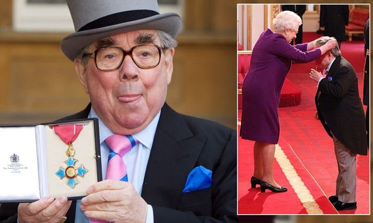 Ronnie Corbett