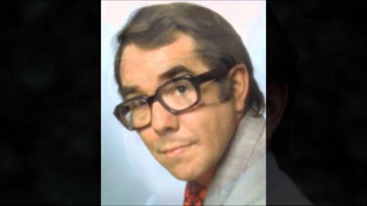 Ronnie Corbett
