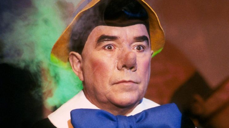 Ronnie Corbett