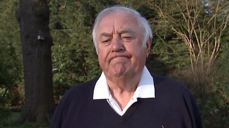 Ronnie Corbett