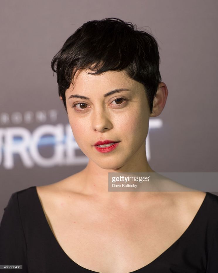 Rosa Salazar