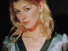 Rosamund Pike #20918 picture (Landscape Medium)