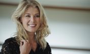 Rosamund Pike