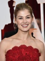 Rosamund Pike photo