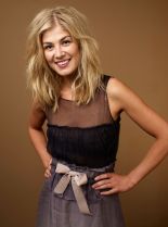 Rosamund Pike