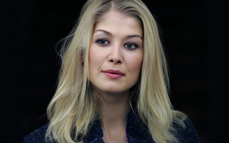 Rosamund Pike