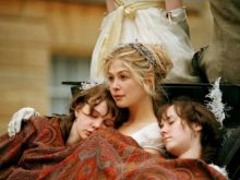 Rosamund Stephen photo