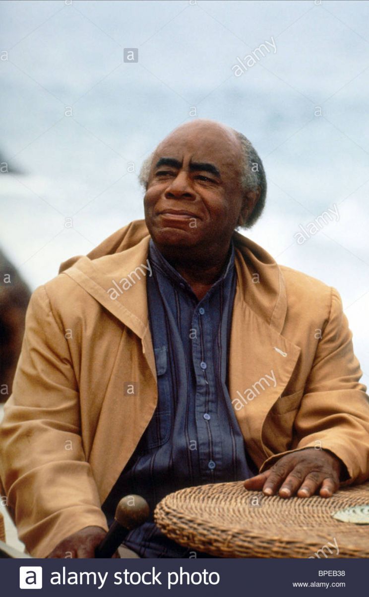 Roscoe Lee Browne