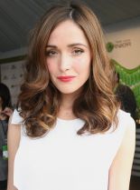 Rose Byrne #15345 picture (Portrait Medium)