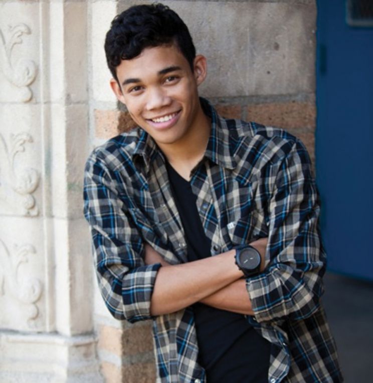 Browse and download High Resolution Roshon Fegan's Picture