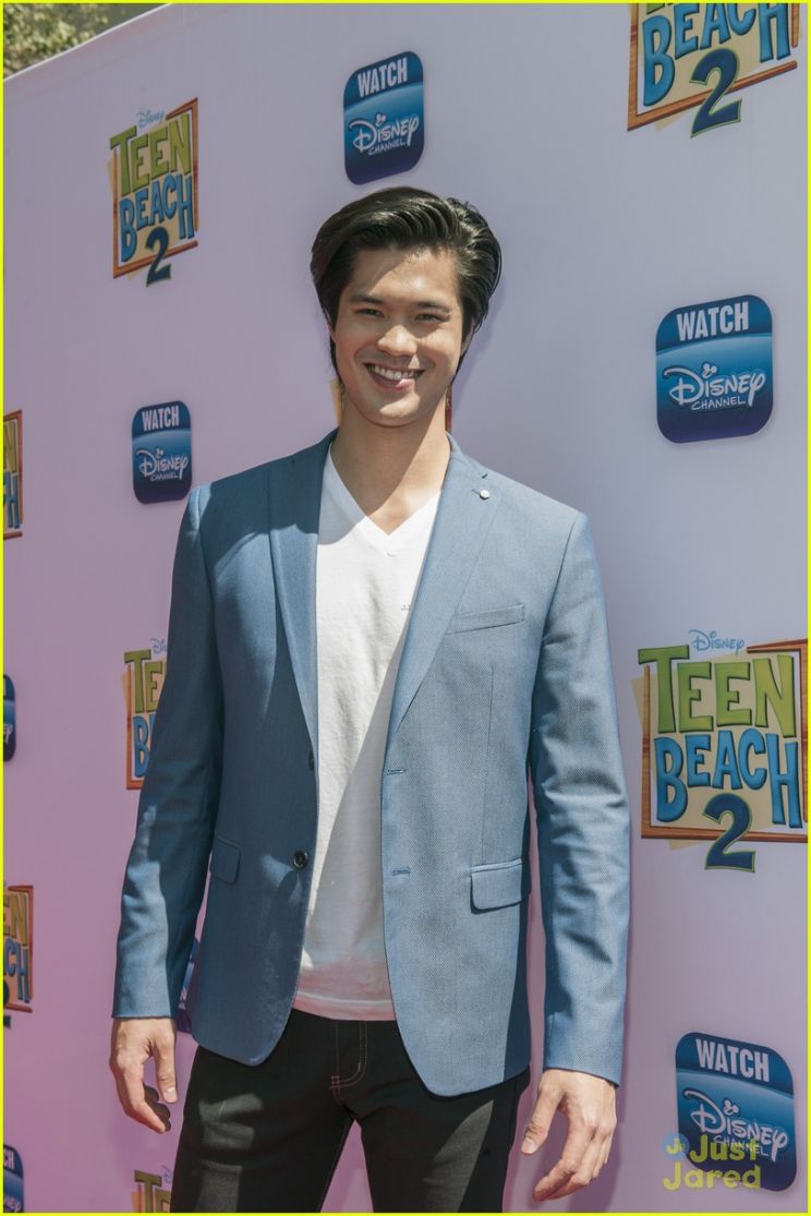 Ross Butler