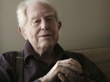 Ross Elliott