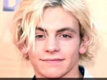 Ross Lynch