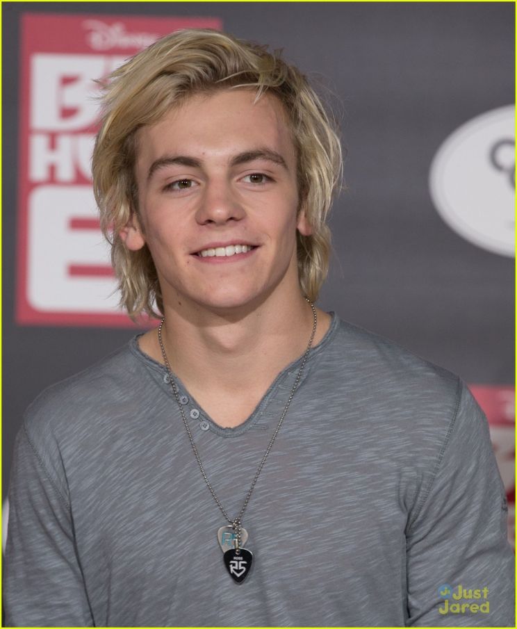 Ross Lynch