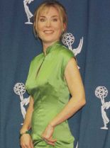 Roxanne Hart