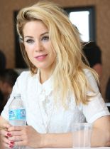 Roxanne McKee