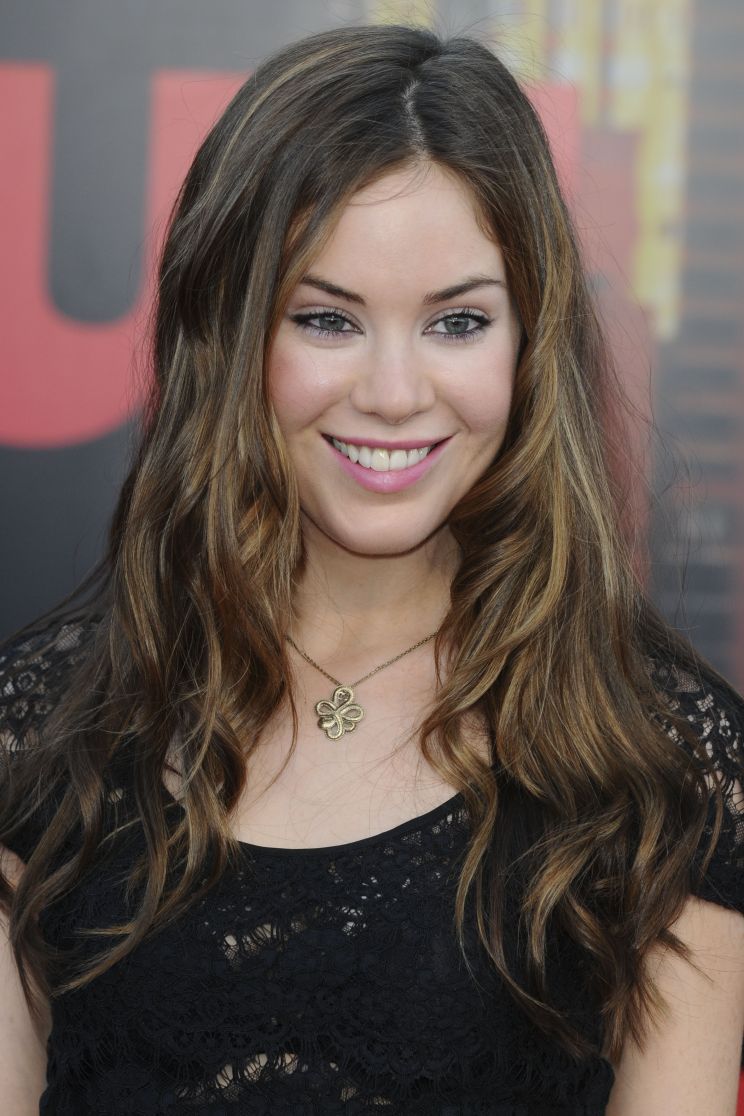 Roxanne McKee