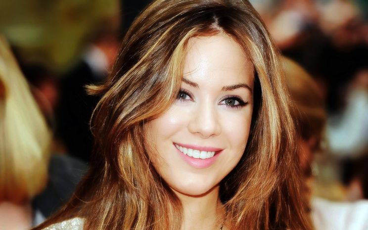 Roxanne McKee