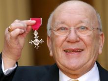 Roy Barraclough