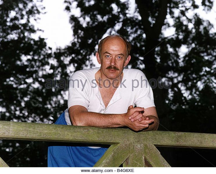 Roy Marsden