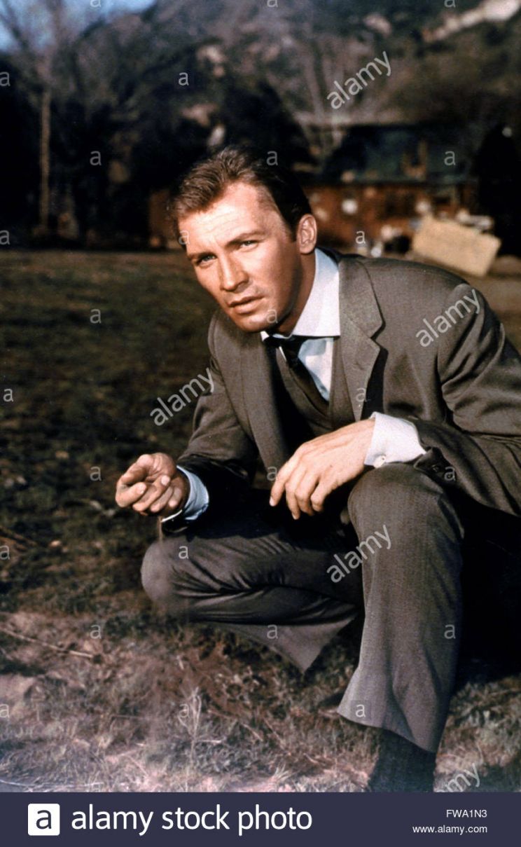Roy Thinnes