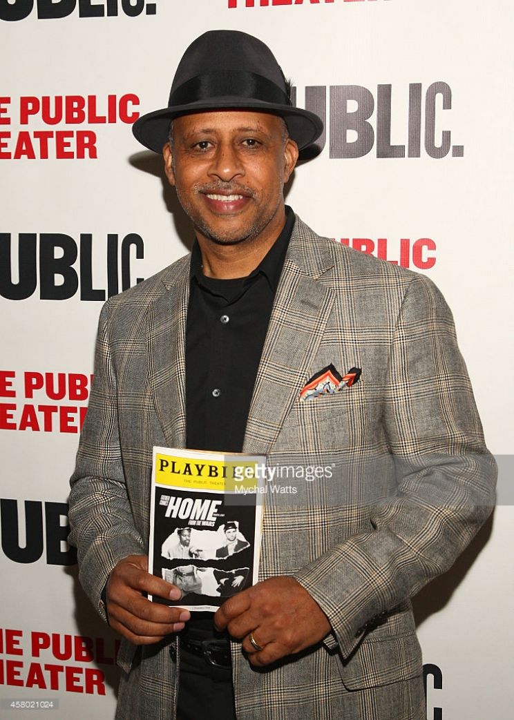 Ruben Santiago-Hudson