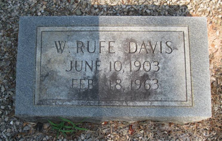 Rufe Davis