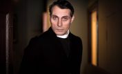 Rufus Sewell