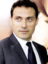 Rufus Sewell