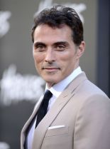 Rufus Sewell photo