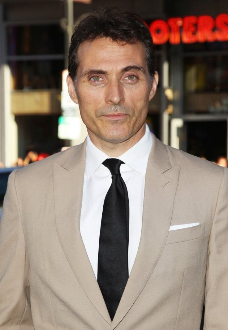 Rufus Sewell