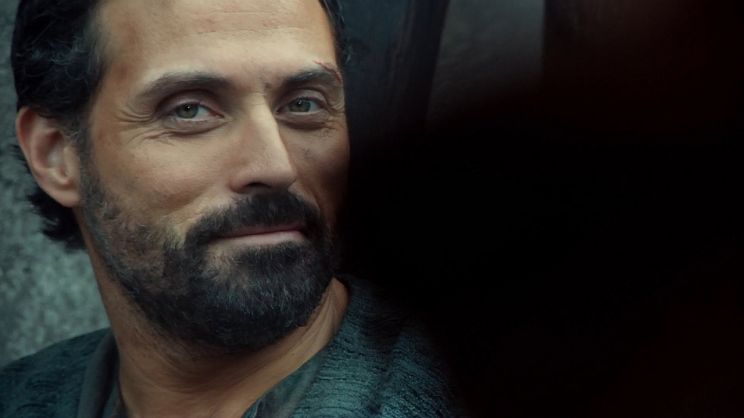 Rufus Sewell