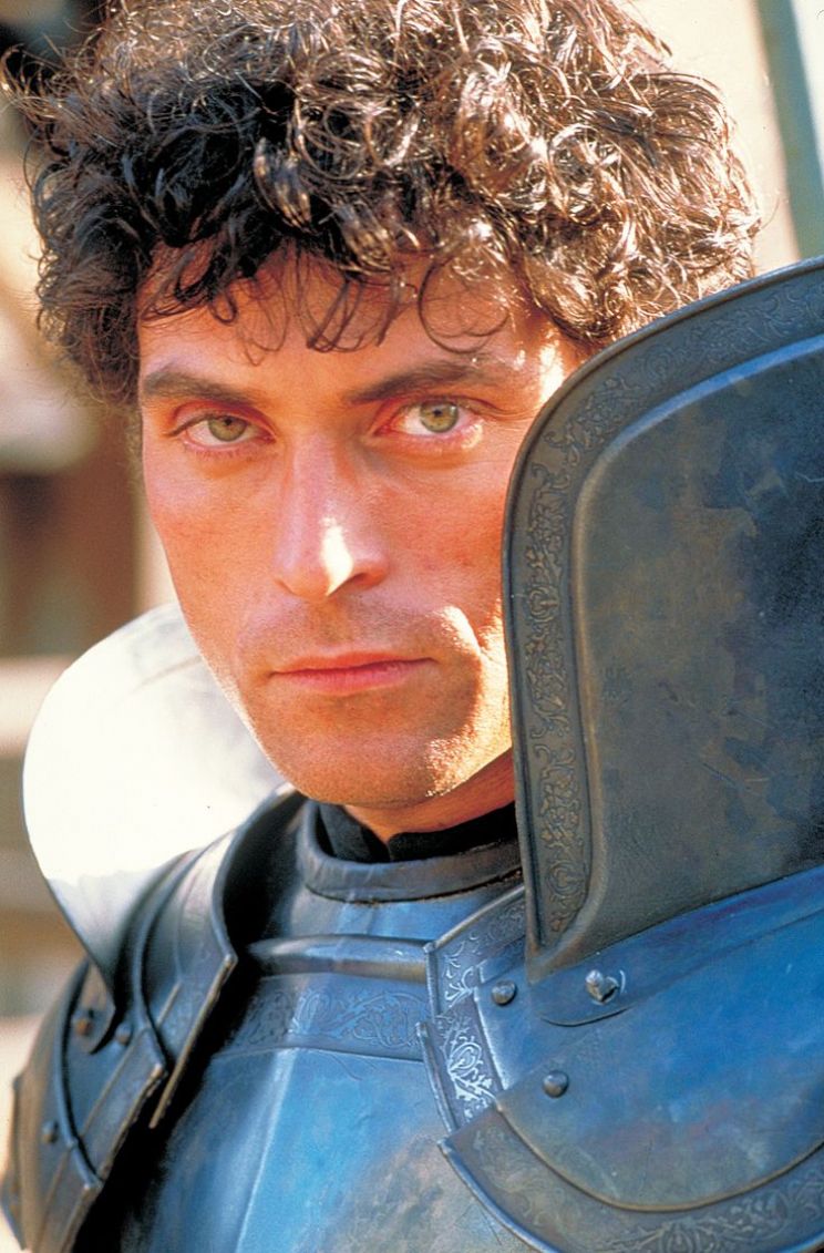 Rufus Sewell