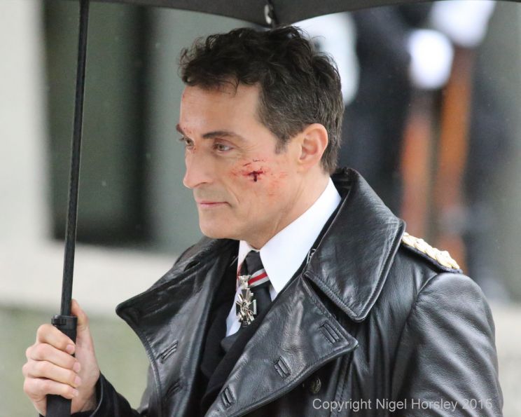 Rufus Sewell