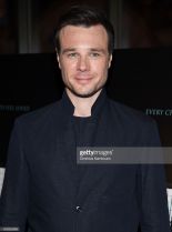 Rupert Evans