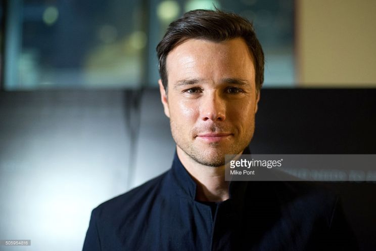 Rupert Evans