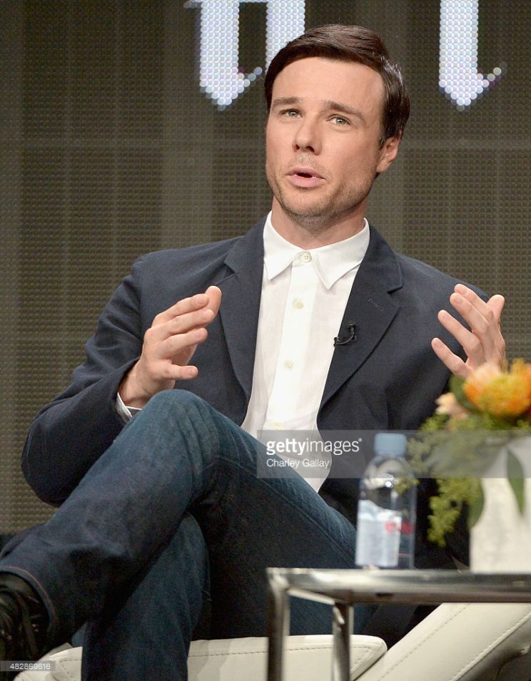 Rupert Evans