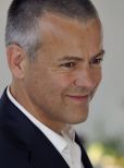 Rupert Graves