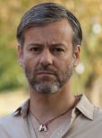 Rupert Graves