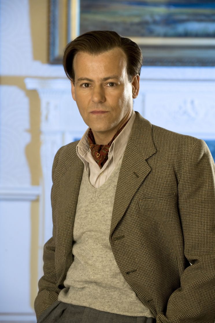 Rupert Graves