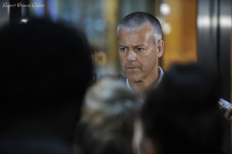 Rupert Graves