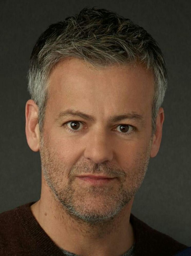 Rupert Graves