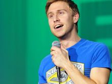 Russell Howard