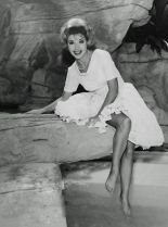 Ruta Lee