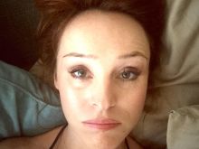 Ruth Connell photo