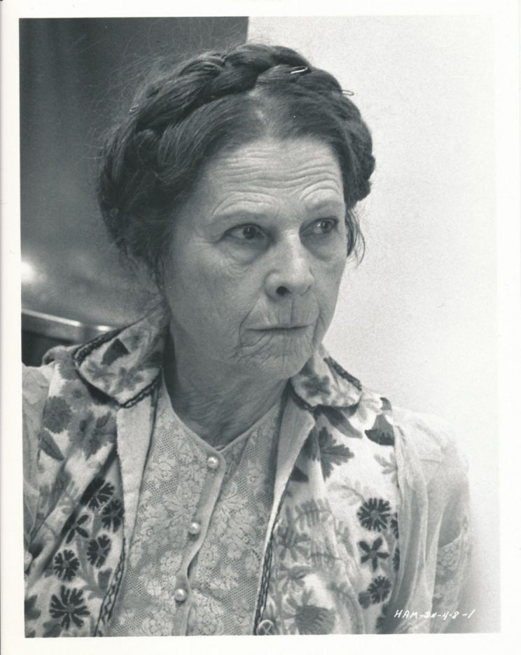 Ruth Gordon