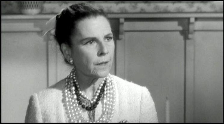 Ruth Gordon