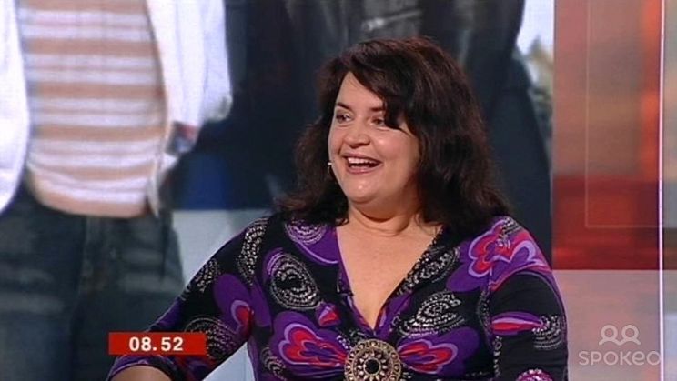 Ruth Jones