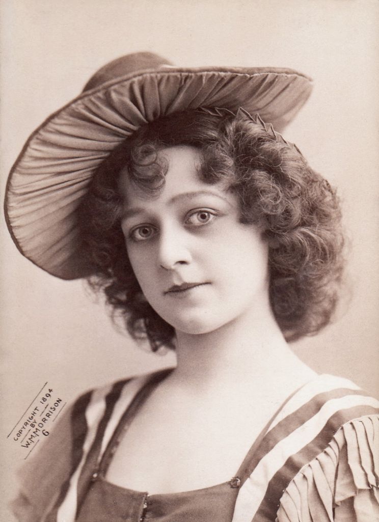 Ruth Nelson