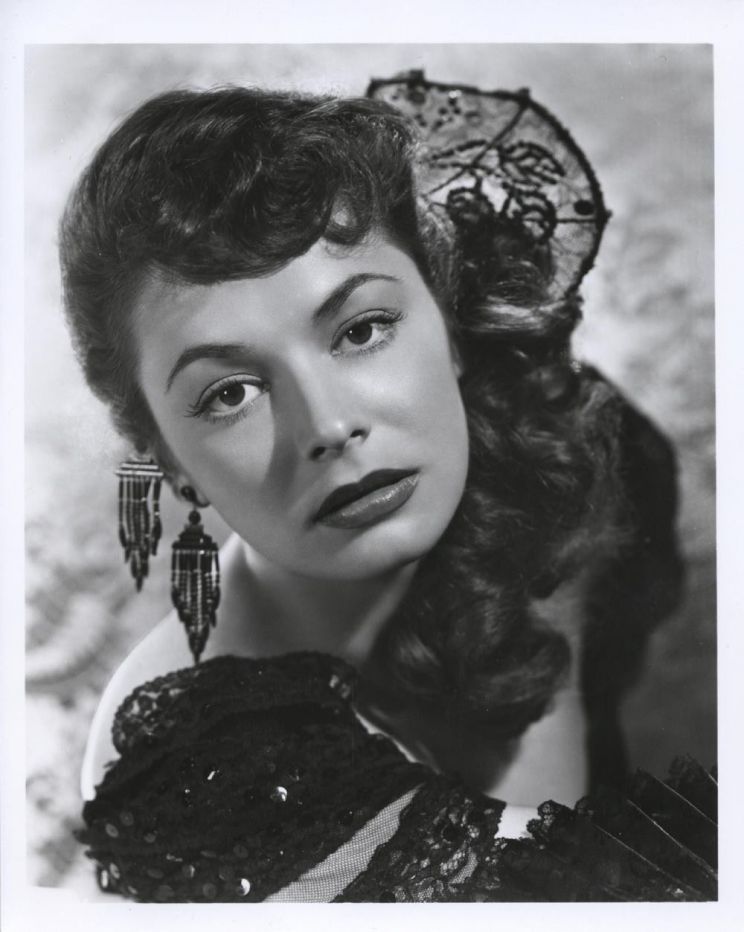 Ruth Roman